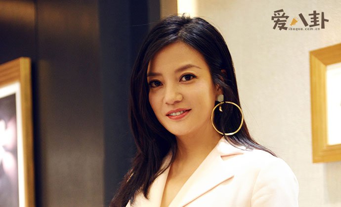 柯昱名赵薇什么关系