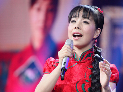 草根演员王二妮回归农村 一级演员为何沦落到如此地步呢
