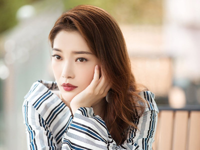 完美关系邦尼扮演者是谁 田依桐怎么出道的有哪些作品