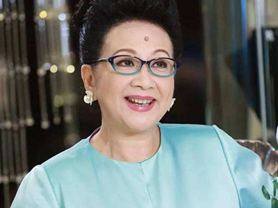 薛家燕感情现状如何 她现任老公是谁