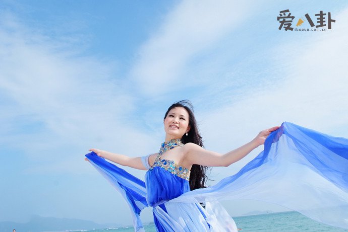 民歌女神雷佳