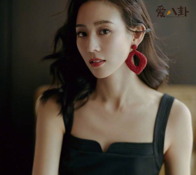 张钧甯美照
