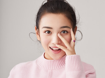 穿越火线的女主角是谁 代露娃是哪一年的出道多久了
