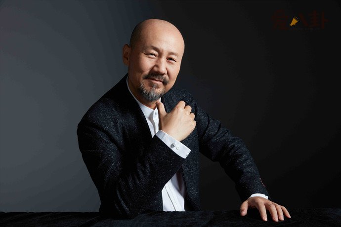 腾格尔结过两次婚