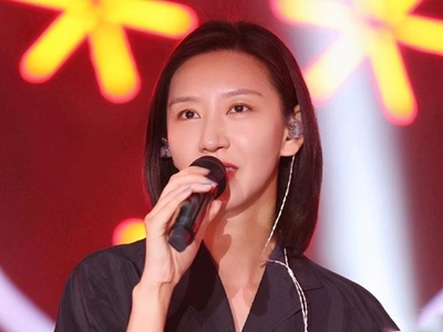黄奕回应选唐一菲演艾莉 其实真相另有原因