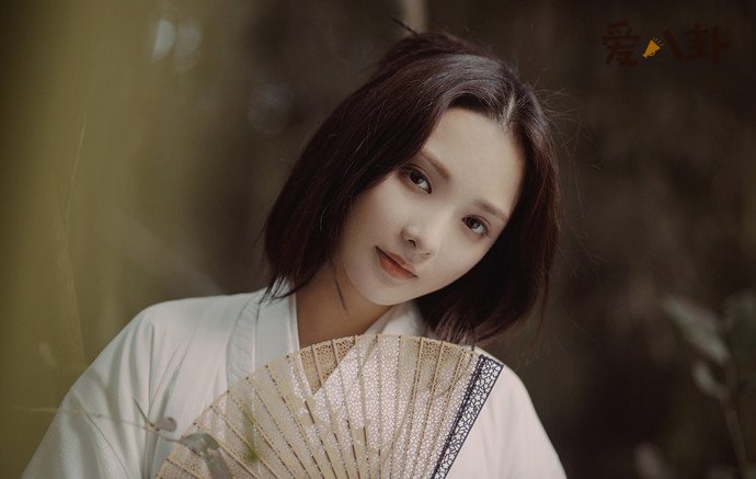彭小苒为什么不红