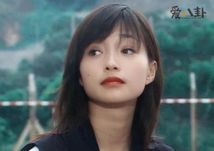 李绮红两度拒绝黎明