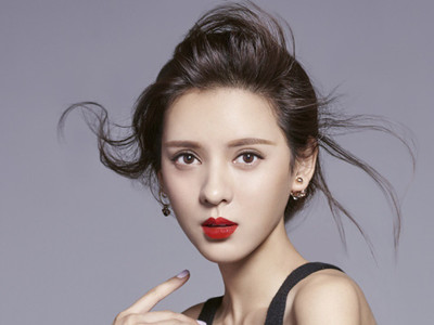 张予曦父母是外国人吗 张予曦是哪里人为什么像混血儿