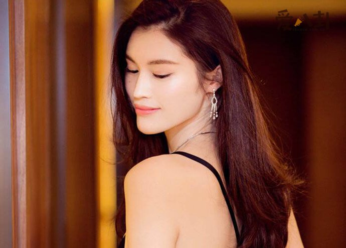何穗离婚是真的吗