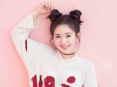 汪苏泷赵露思超甜合唱 无奈二人比心对不上赵露思尴尬笑场