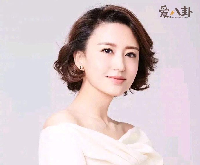 主持人张蕾照片