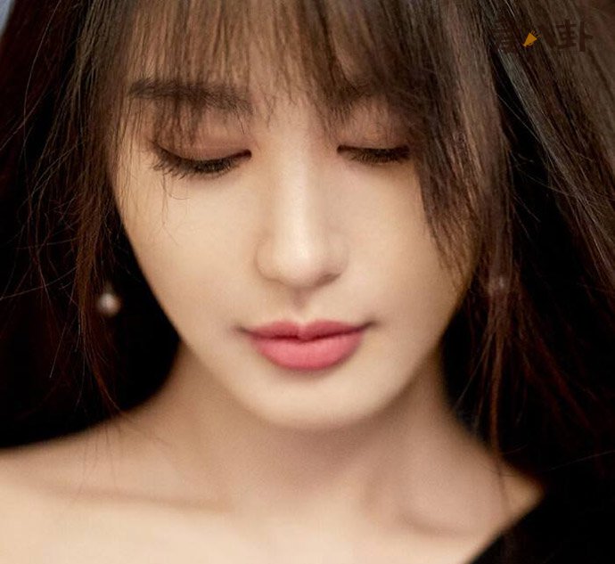 李菲儿李易峰什么关系