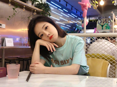 冯提莫点评小刚是什么节目 被批青铜点评王者