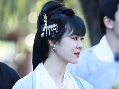 姐姐团综古装造型曝光 孟佳古装造型惊艳美如仙子