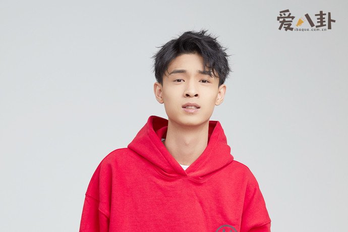 辛雨锡秦霄贤姐弟恋