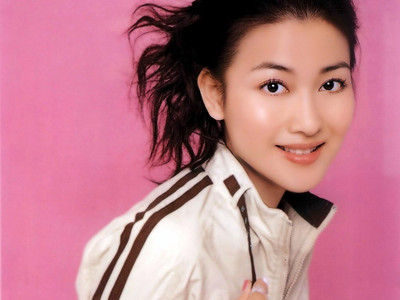 李彩桦为何被雪藏了10年 起底原因被雪藏还要支付违约费