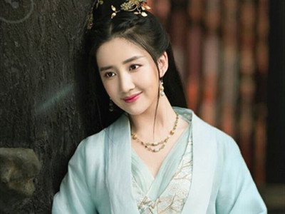 白发皇妃痕香是谁演的 痕香最后结局是什么