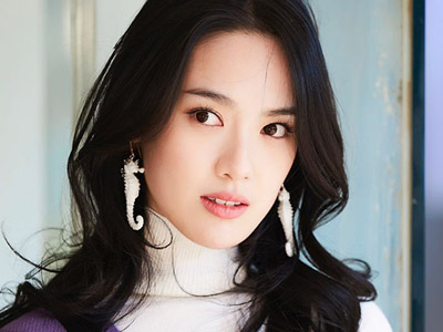 李晨新女友是谁 起底石纯子个人资料2人真的在交往吗