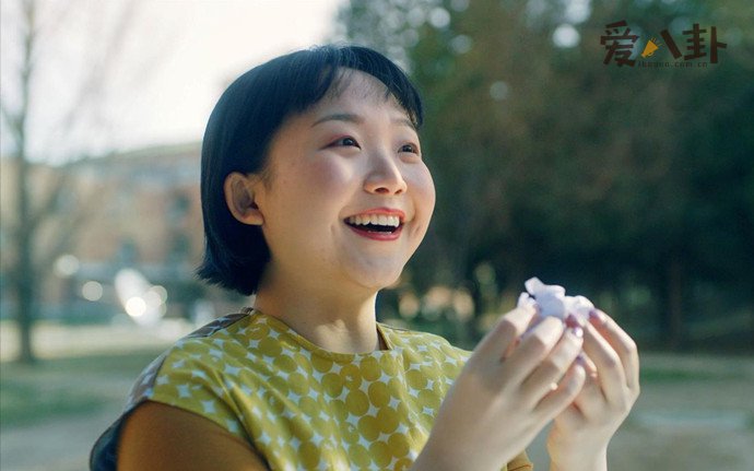 辣目洋子为什么能走红