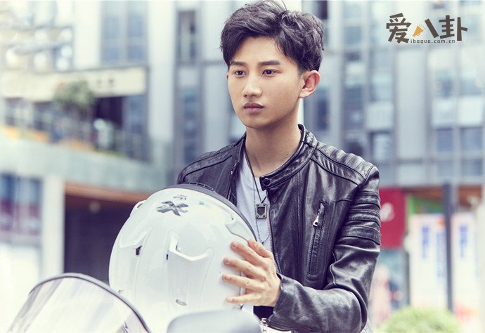 梁振伦剧照