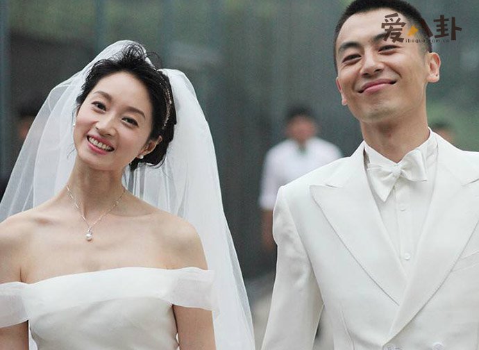 朱亚文沈佳妮照片