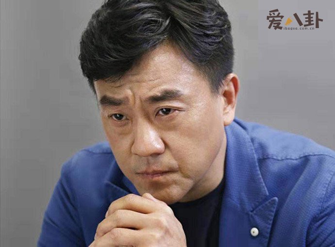 演员何冰老婆是谁