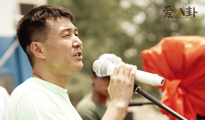 杨溢照片