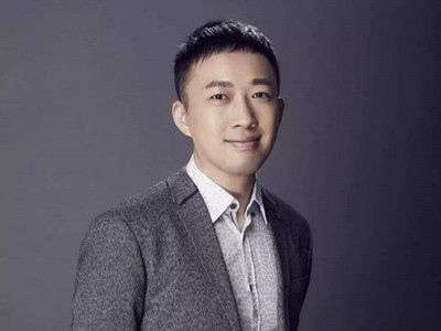于正录制节目怒批当红小生 态度不端正还轧综艺劝其别演戏