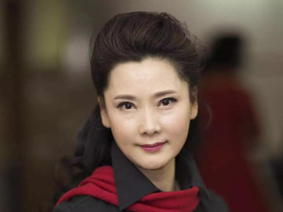 何赛飞感情经历 何赛飞老公是干嘛的呢也是演员吗