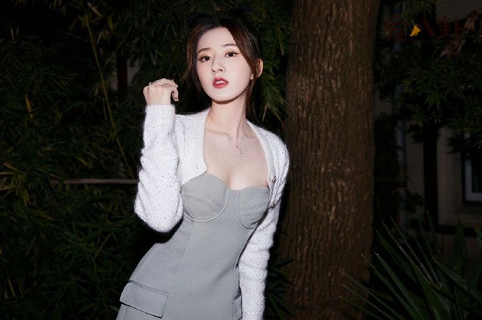 赵露思家境很普通