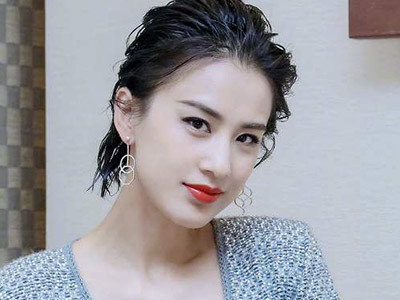 黄圣依回应与张绍刚起争执 2人怎么了为何黄圣依的回应被diss