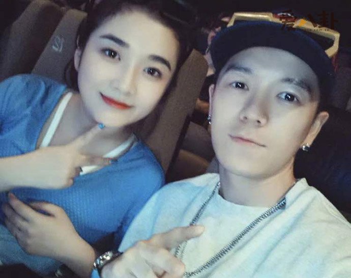 王栎鑫吴雅婷照片