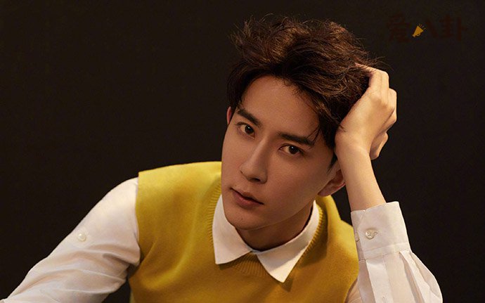 于朦胧身份
