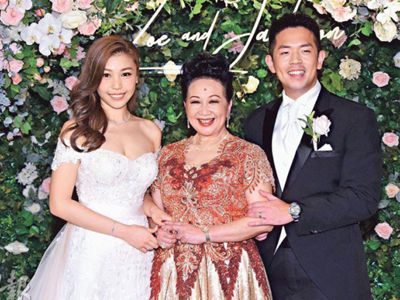 香港女星薛家燕儿媳陈素怡 结婚当天网上爆出新娘不雅视频