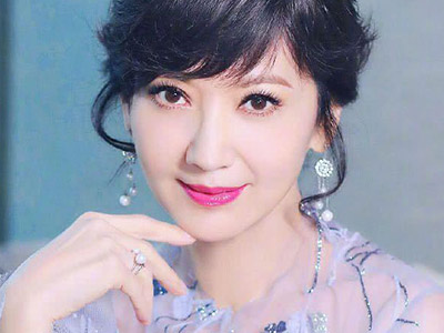 赵雅芝偷情是怎么回事 起底赵雅芝离婚原因