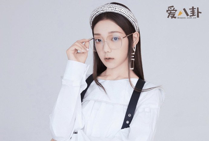 希林娜依·高是维吾尔族人