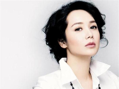 蒋雯丽国籍是美国吗 发声明否认后遭网友喊话向宁静学习