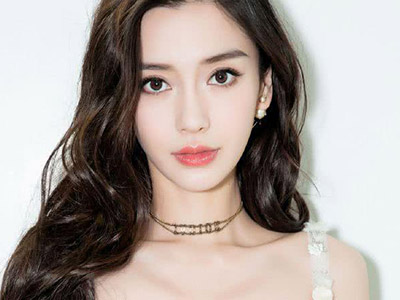 杨颖陈意涵过节起底 她们究竟有怎样不愉快的过往