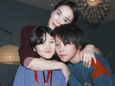 王菲有几个孩子 孩子的父亲都是谁