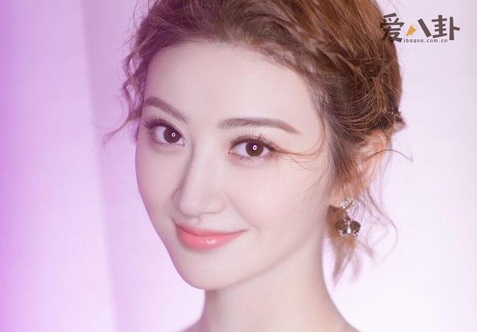 曝光景甜男友叶选廉身份惊人