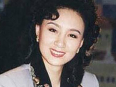央视主持人李平个人资料起底 她与二婚丈夫现状如何