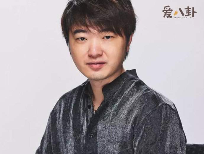 导演吴彤照片