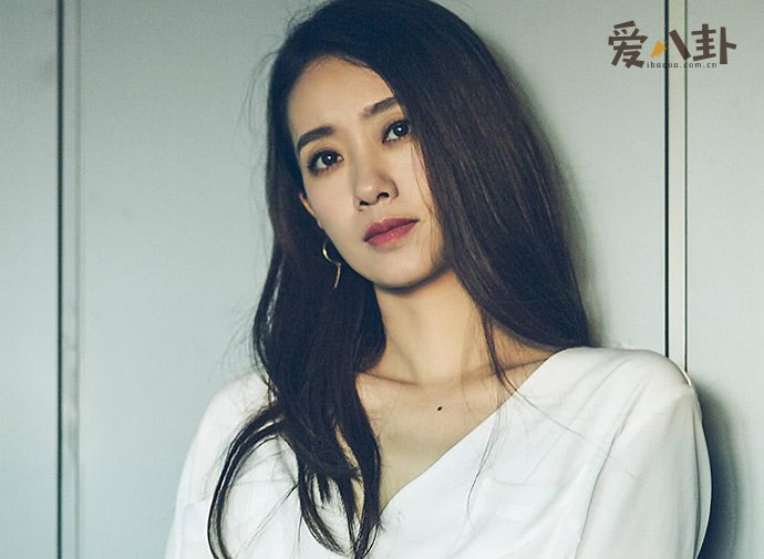 张小斐照片