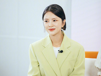 杜淳老婆正面照公开 圈外老婆颜值高,肚子凸起疑似怀孕了