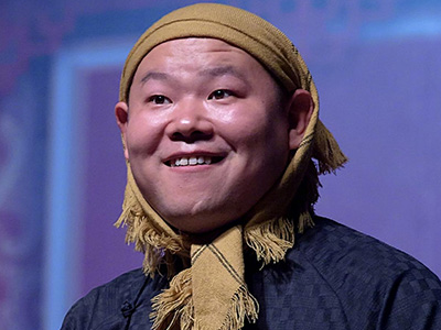翻过了一座山越过了一道弯岳云鹏 这首歌歌名是什么