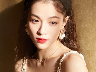 钟楚曦李现在一起多久 深扒2人交往过往因何分手