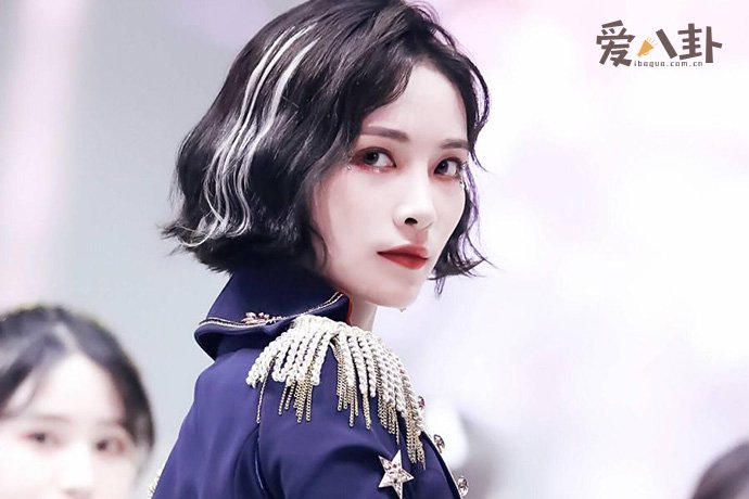 许佳琪丝芭演出照片