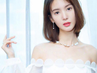 金晨现任男友是谁 与金晨夜会的男子是她新男朋友吗