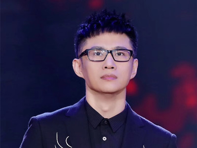 歌手石头原名叫什么名字 石头现如今的发展如何
