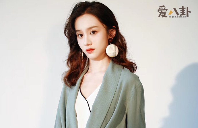陆妍淇照片